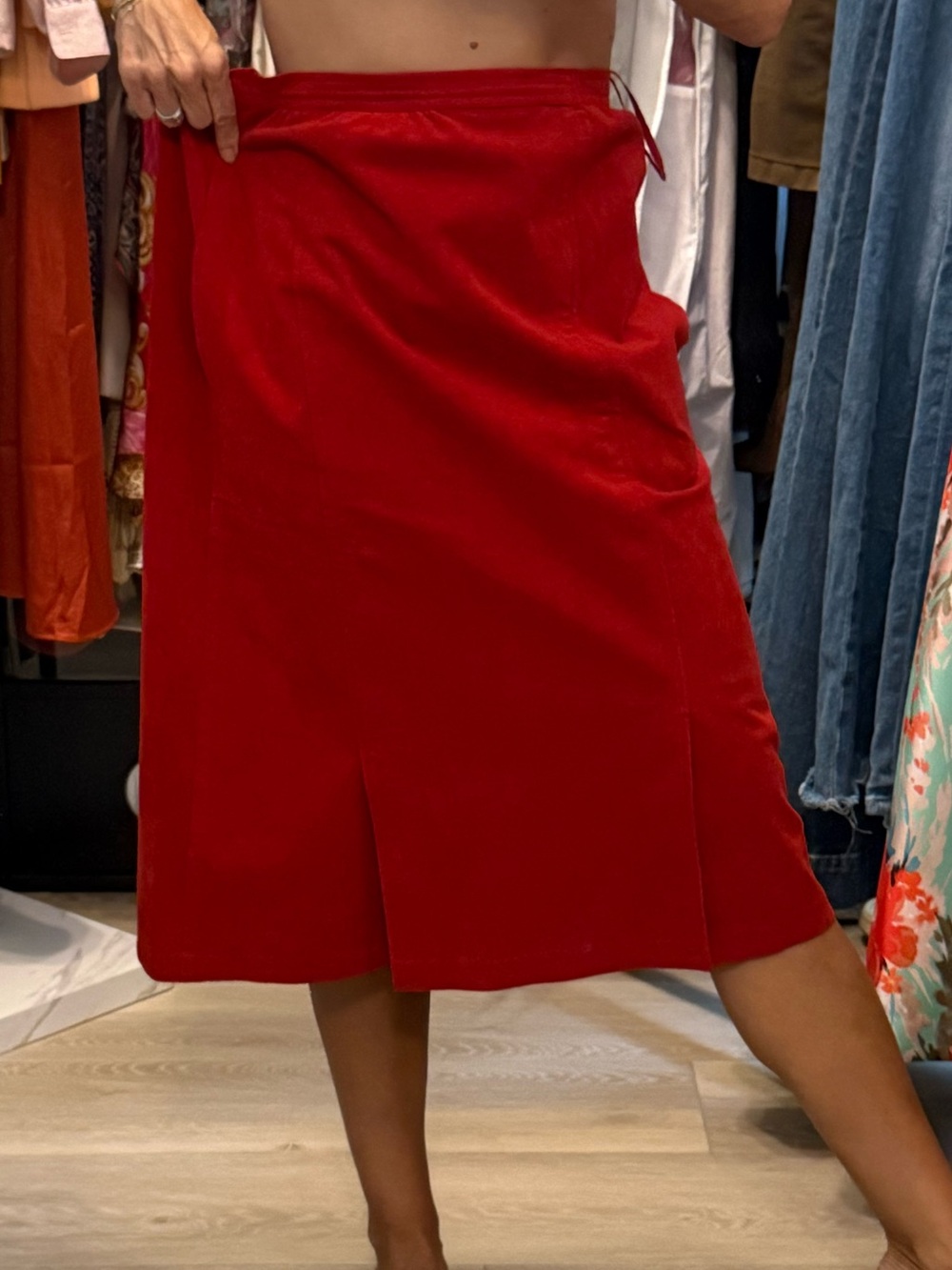 Vintage Suede-like Red Midi Skirt - Sleek A-Line Style